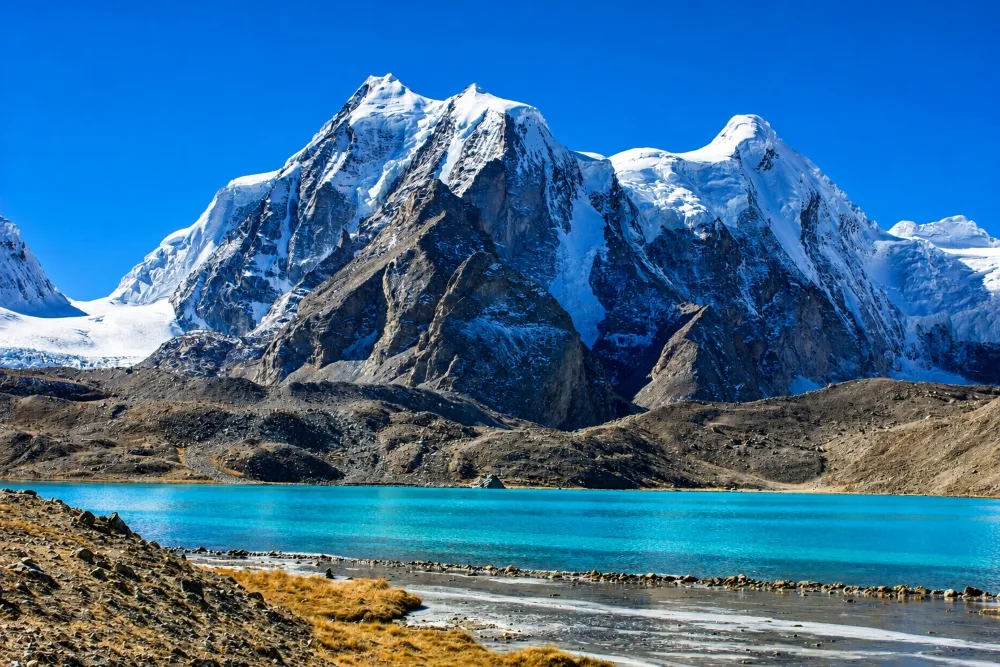 (4D3N) Gurudongmar Lake + Yumthang Valley photo 2