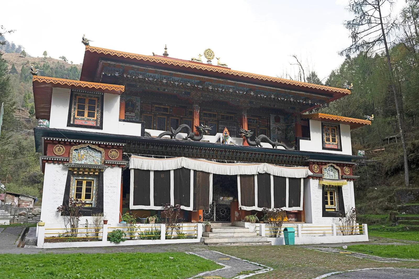 3 Days 2 Night Sharing — Lachung Yumthang photo 2